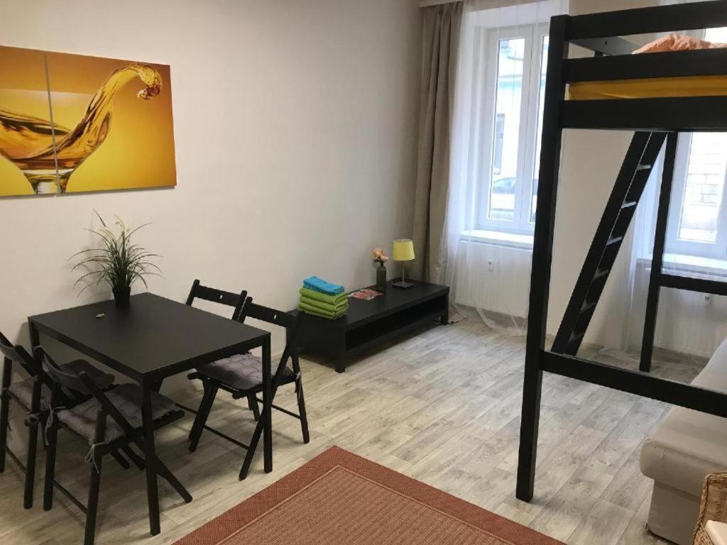 Apartmans In The Center With Privat Parking Apartment Brno Ngoại thất bức ảnh